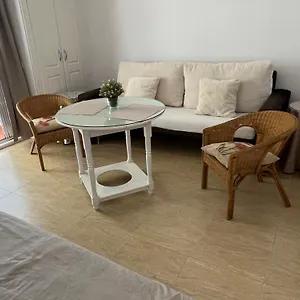 Apartment Magnifico En La Carihuela, Torremolino, Torremolinos